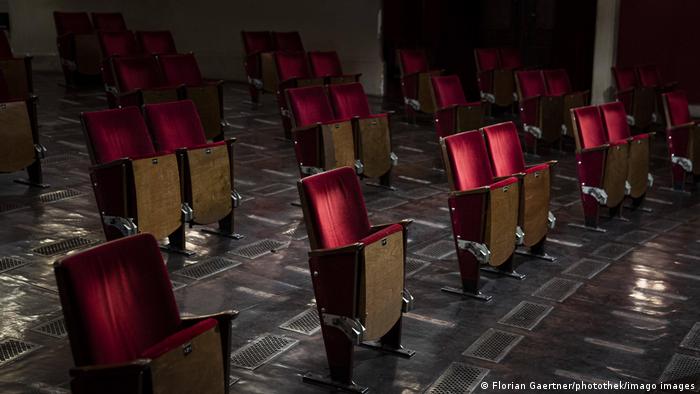 asilanmayanlarin ozgurlukleri kisitlansin tartismasi almanya dw 26 07 2021