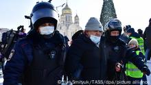 Russland Wladiwostok Proteste Navalny Anhänger