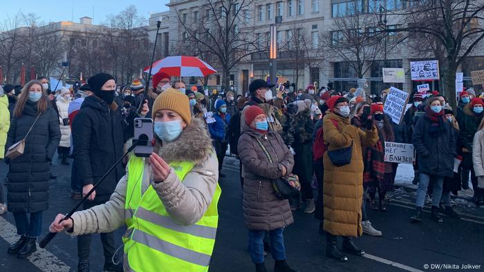 Rusya Sosyal Medyadaki Protesto Cagrilarini Yasakliyor Dunya Dw 01 02 2021