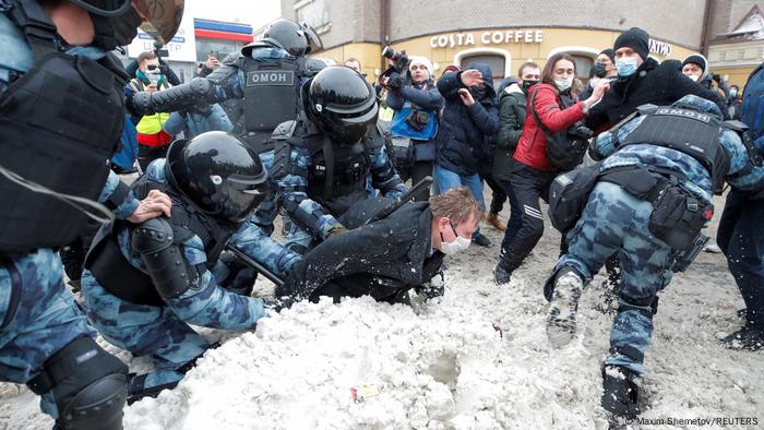 El Kremlin y las protestas en Rusia: Putin a la defensiva | El Mundo | DW | 01.02.2021