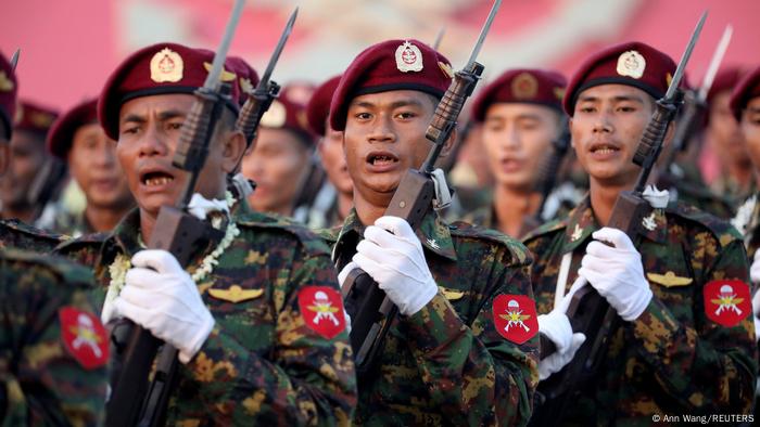 Myanmar Naypyitaw Soldaten Militärparade Myanmar Naypyitaw Soldaten Militärparade