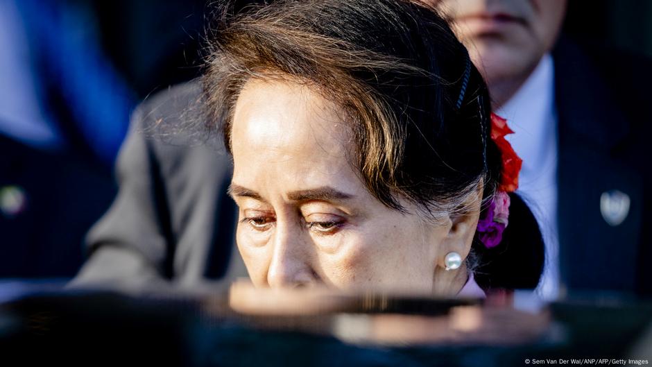 Myanmar Aung San Suu kyi