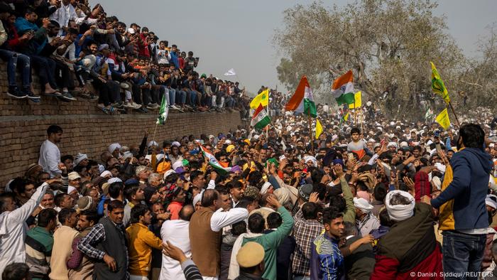 Farmers' associations say the legislation does not guarantee the acquisition of farm produce at the minimum support price, thus leaving them at the mercy of corporations that are now expected to enter the country's troubled farming sector. Violence erupted on January 26 during a tractor parade. Since then there have been sporadic skirmishes between protesters, police and anti-farmer groups.