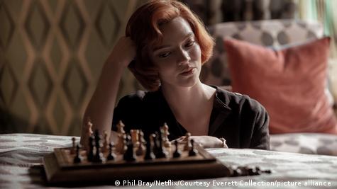 Pamela Anderson pornosini onlayn tomosha qiling