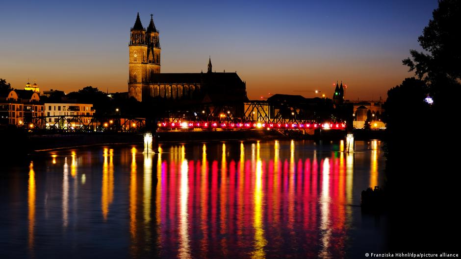 AfD zapowiada frontalny atak na Kościoły