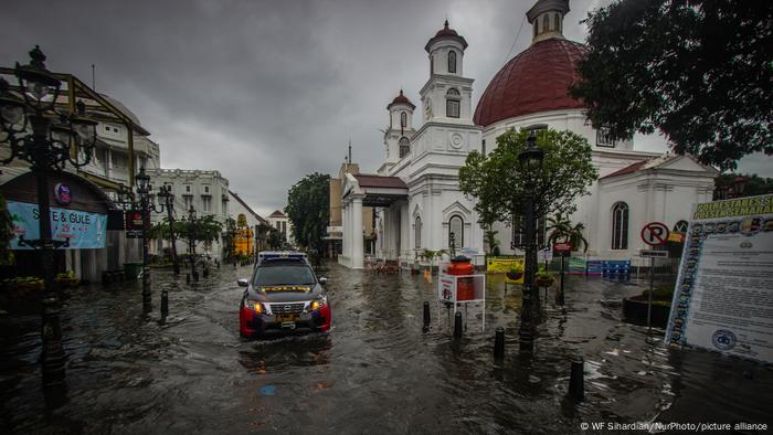 Banjir Semarang Disebabkan Siklus Hujan Lebat 50 Tahunan | INDONESIA ...