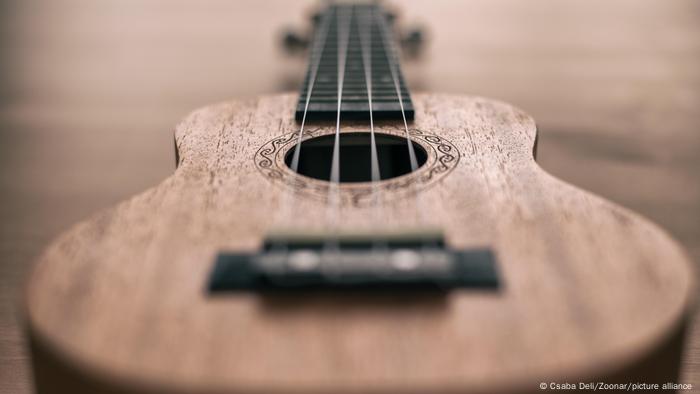 Symbolbild I Instrument Ukulele