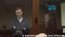 12-02-2021
Erneut muss sich Alexej Nawalny vor Gericht verantworten - wegen angeblichen Beleidigung eines Weltkriegsveteranen. Der Prozess wurde in Moskau fortgesetzt.
