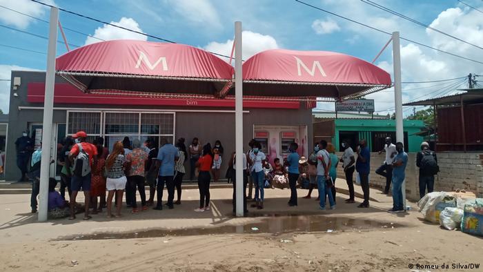 Mosambik I Plaetze ohne Soziale Distanz in Maputo