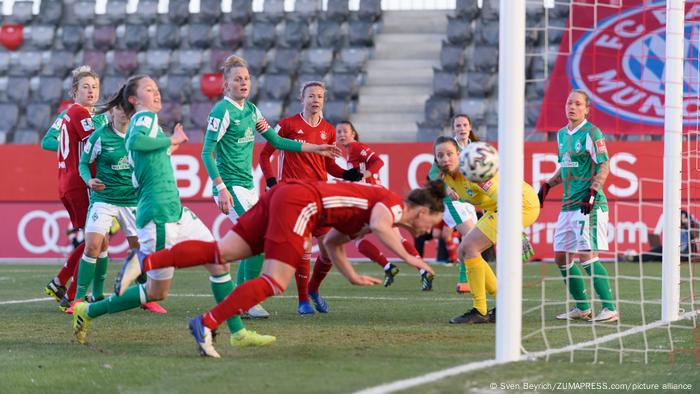 Duitse Women's League |  FC Bayern München Vrouwen - SV Werder Bremen