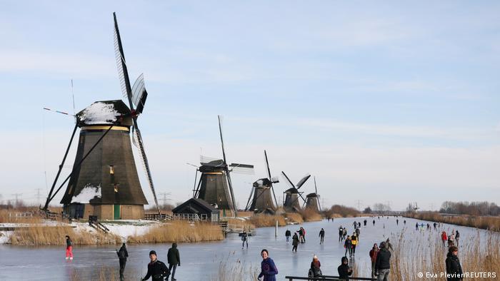 BdTD Niederlande Eisläufer in Kinderdijk