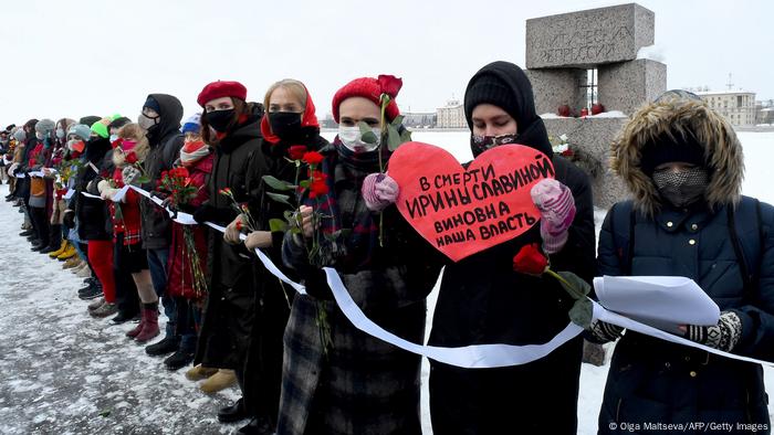 Weltspiegel 15.02.2021 | Russland Sankt Petersburg | Solidarität mit Julia Nawalnaja Weltspiegel 15.02.2021 | Russland Sankt Petersburg | Solidarität mit Julia Nawalnaja