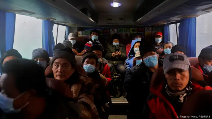 China Peking | Mond-Neujahr | Wanderarbeiter, Entfernung zur Familie