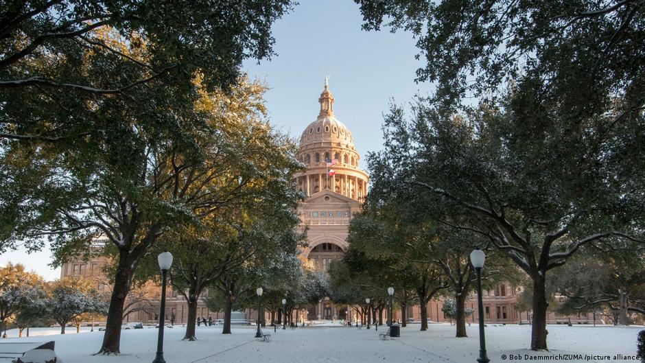 Evacúan el Capitolio de Texas tras amenaza a legisladores – DW – 15/06/2025