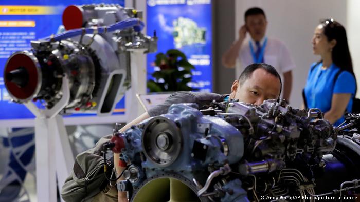Двигун виробництва Мотор Січі на виставці Aviation Expo China у Пекіні, вересень 2017