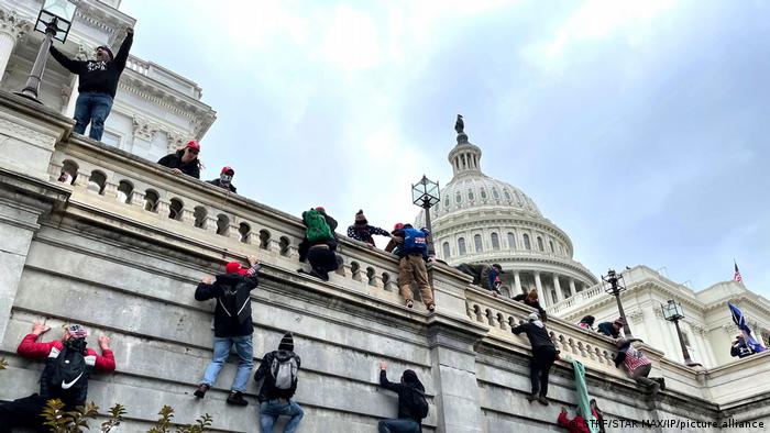 Washington Trump Anhänger stürmen Capitol