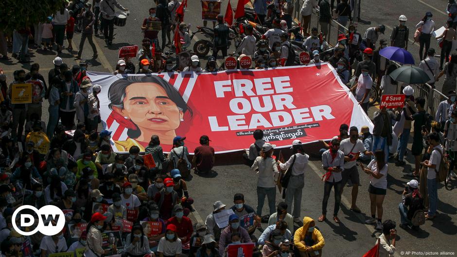 Aung San Suu Kyi ins Gefängnis verlegt