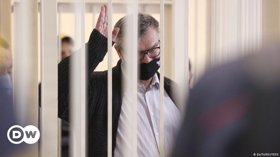 Viktor Babariko: Belarus jails former presidential contender | DW | 06.07.2021