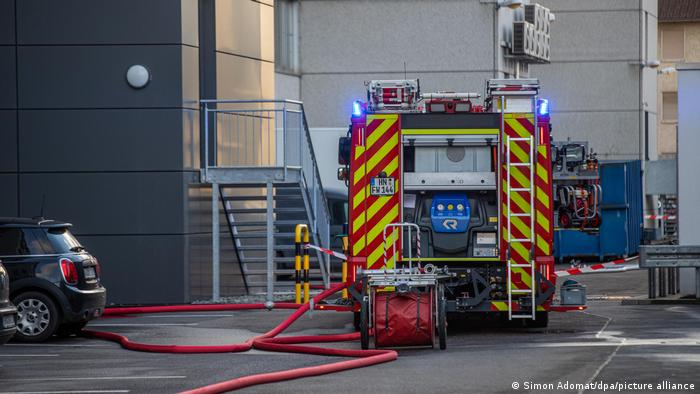 Germany: Man detained over Lidl bomb News | DW | 20.02.2021