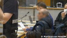 Al-Khatib Prozess in Koblenz gegen syrische Staatsfolter am 17. 2. Anwar R. im Gerichtssaal. 