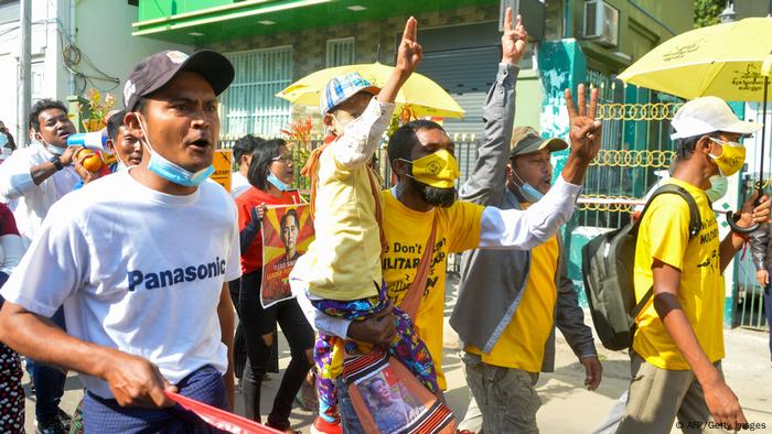 Myanmar Naypyidaw | nach Militärputsch | Protest Myanmar Naypyidaw | nach Militärputsch | Protest