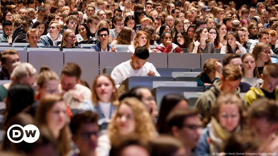 Studierende in Deutschland: Die Krise vergessen |  Deutschland |  DW