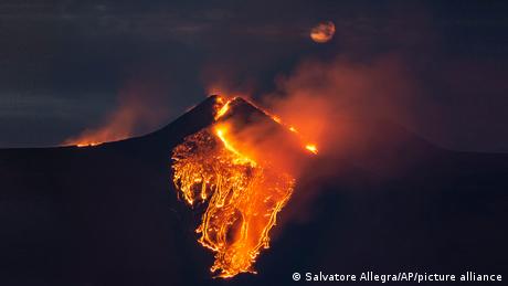 BdTD Sizilien Vulkanausbruch des Ätna