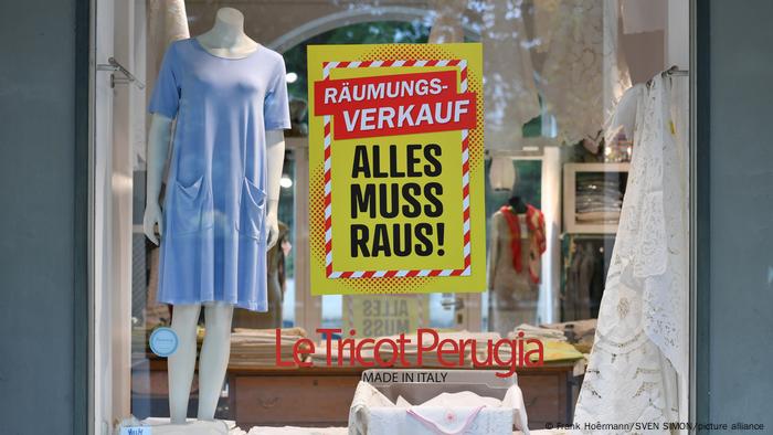 Deutschland Initiative fordert Steuererleichterungen für Spende unverkaufter Textilware