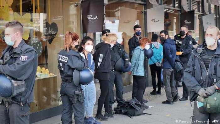 Deutschland Besetzung des griechischen Konsulats von Demonstranten
