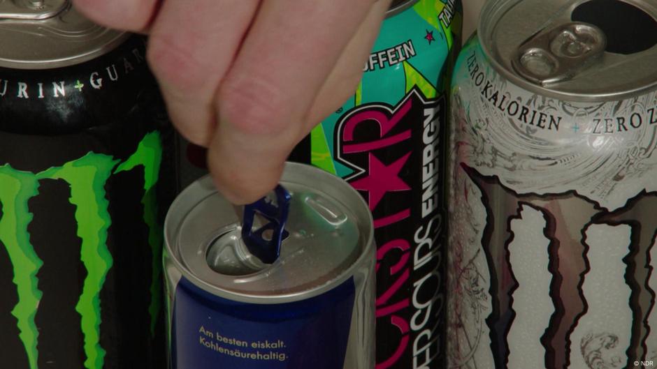 Wie gefährlich sind Energy Drinks? – DW – 06.03.2021