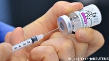 У Данії, Ісландії та Норвегії призупинили використання вакцини AstraZeneca