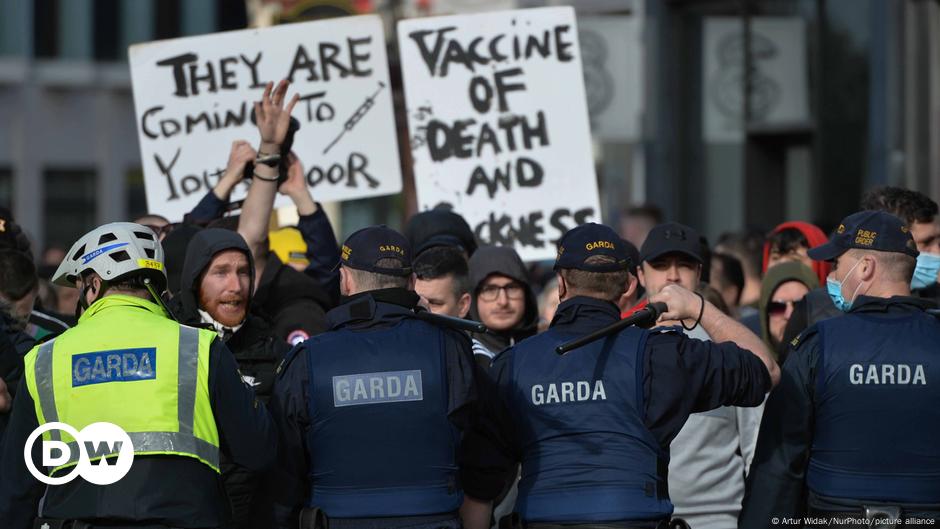 Irish protest against corona lockdown |  Currently Europe |  DW