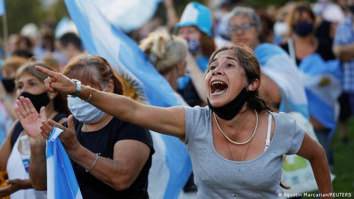 Foto de manifestantes en Argentina