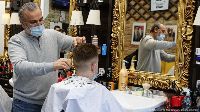 BdT Friseure in Deutschland haben wieder geöffnet BdT Friseure in Deutschland haben wieder geöffnet