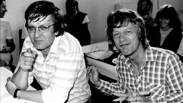 Winfried Kretschmann and Wolf-Dieter Hasenclever at a party meeting in 1983