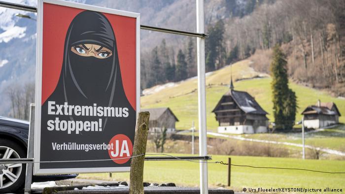 Schweiz Referendum Verhüllungsverbot | Poster Extremismus Stoppen