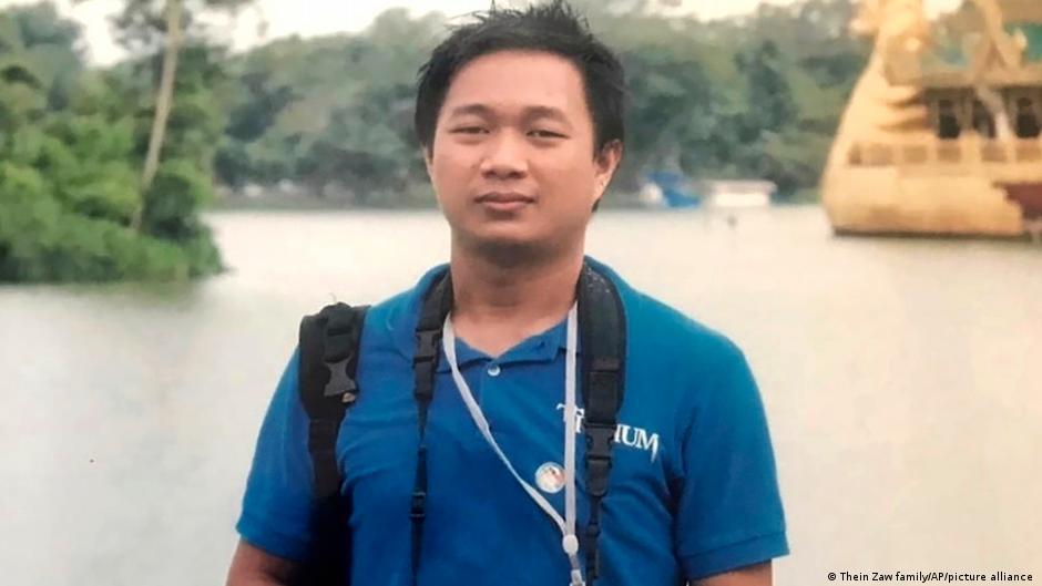 Myanmar: Reporter placed in chokehold as 6 journalists charged | News | DW - Vimarsana News
