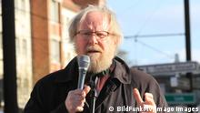 Deutschland Ex-Bundestagspräsident Wolfang Thierse Demonstration Protest Rostock 