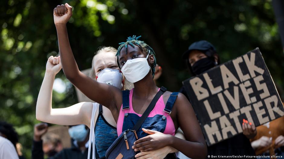 Por qué escribir contra el racismo en Alemania | Alemania | DW | 31.05.2022