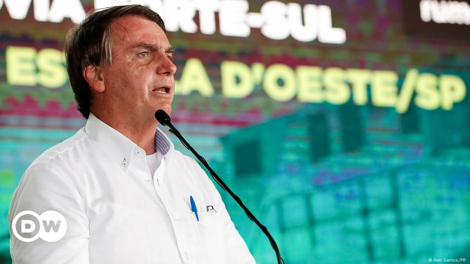 Bolsonaro abre novo confronto com governadores