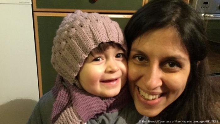 Nazanin Zaghari-Ratcliffe mit Tochter