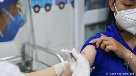 <div>EU left behind as US pushes 'vaccine diplomacy' in Southeast Asia</div>