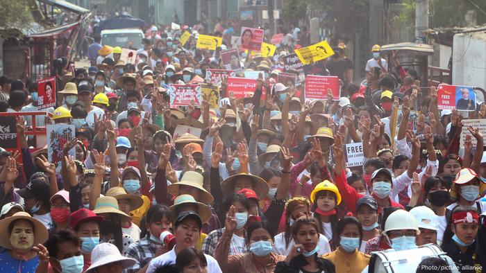 Myanmar Proteste in Mandalay