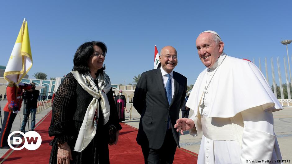pope-francis-returns-from-tiring-first-visit-to-iraq