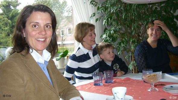 Mütter aus dem Elterntraining von Ingrid Grazikowske (Foto: DW)