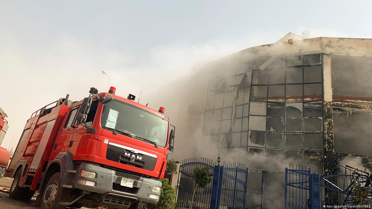 Egypt Garment factory fire kills at least 20 DW 03/11/2021