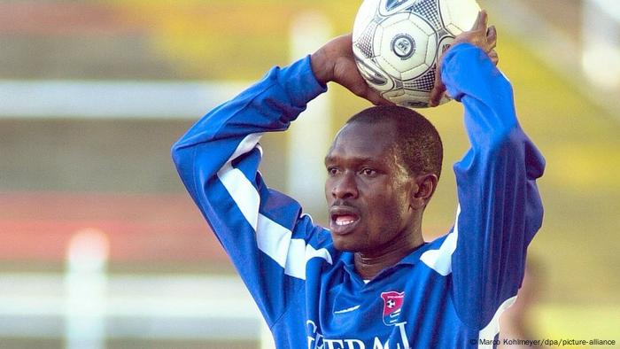 Charles Kwablan Akonnor | ehemaliger ghanaischer Fußballspieler