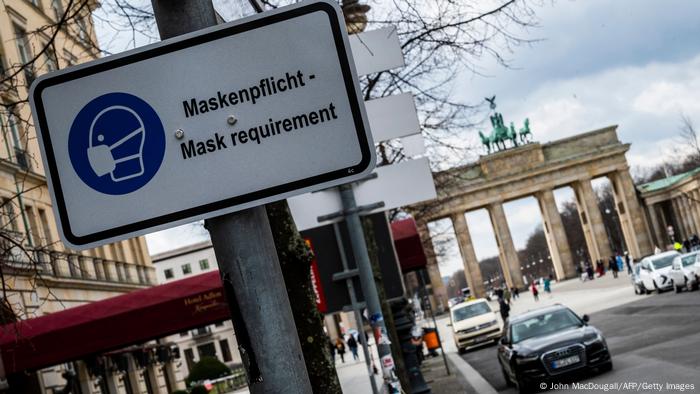 Will similar signals be reviewed soon in Berlin?  Here in front of the Brandenburg Gate 