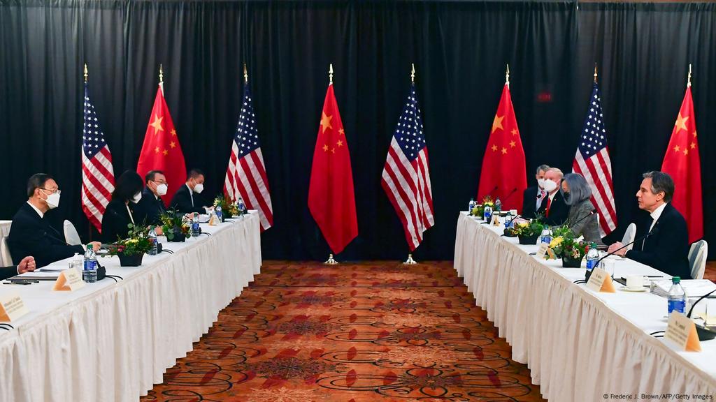 Us And China Trade Barbs As Alaska Talks Kick Off News Dw 18 03 2021