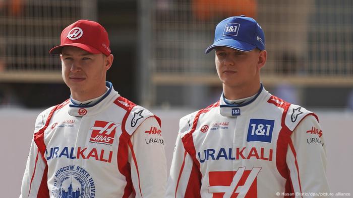 Mazepin (l) and Schumacher had frequent clashes on the track 